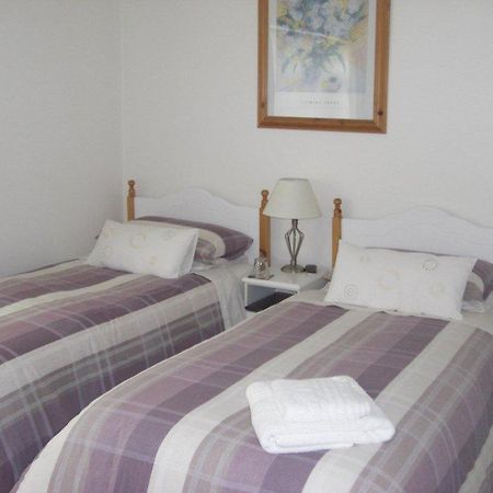 Lorcan Lodge Bed And Breakfast 싼트리 객실 사진